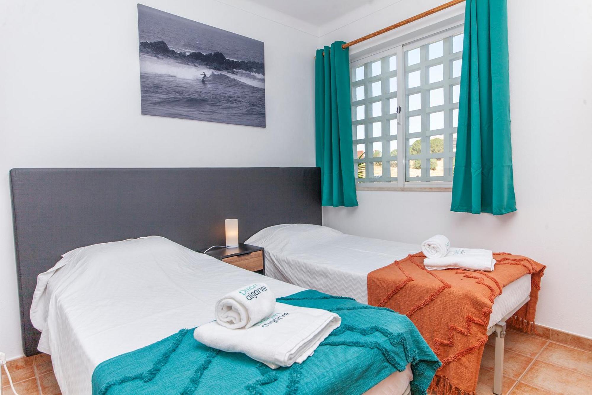 P - Meia-Praia Seaview Guesthouse Lagos Room photo
