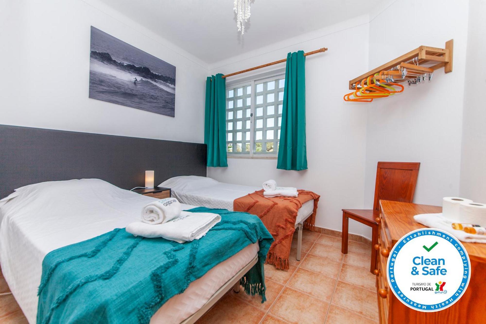 P - Meia-Praia Seaview Guesthouse Lagos Room photo