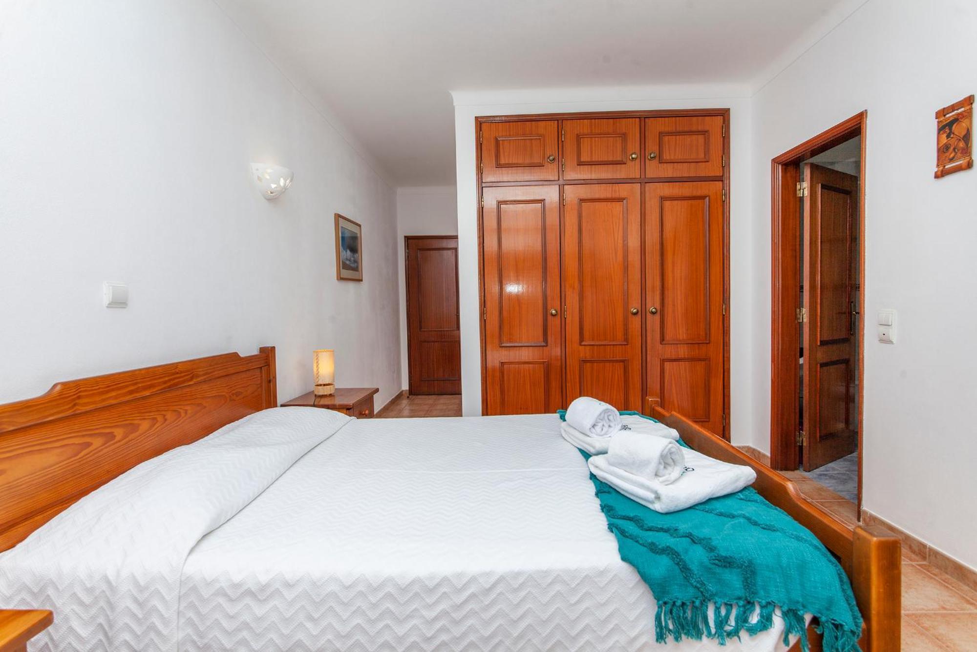 P - Meia-Praia Seaview Guesthouse Lagos Room photo