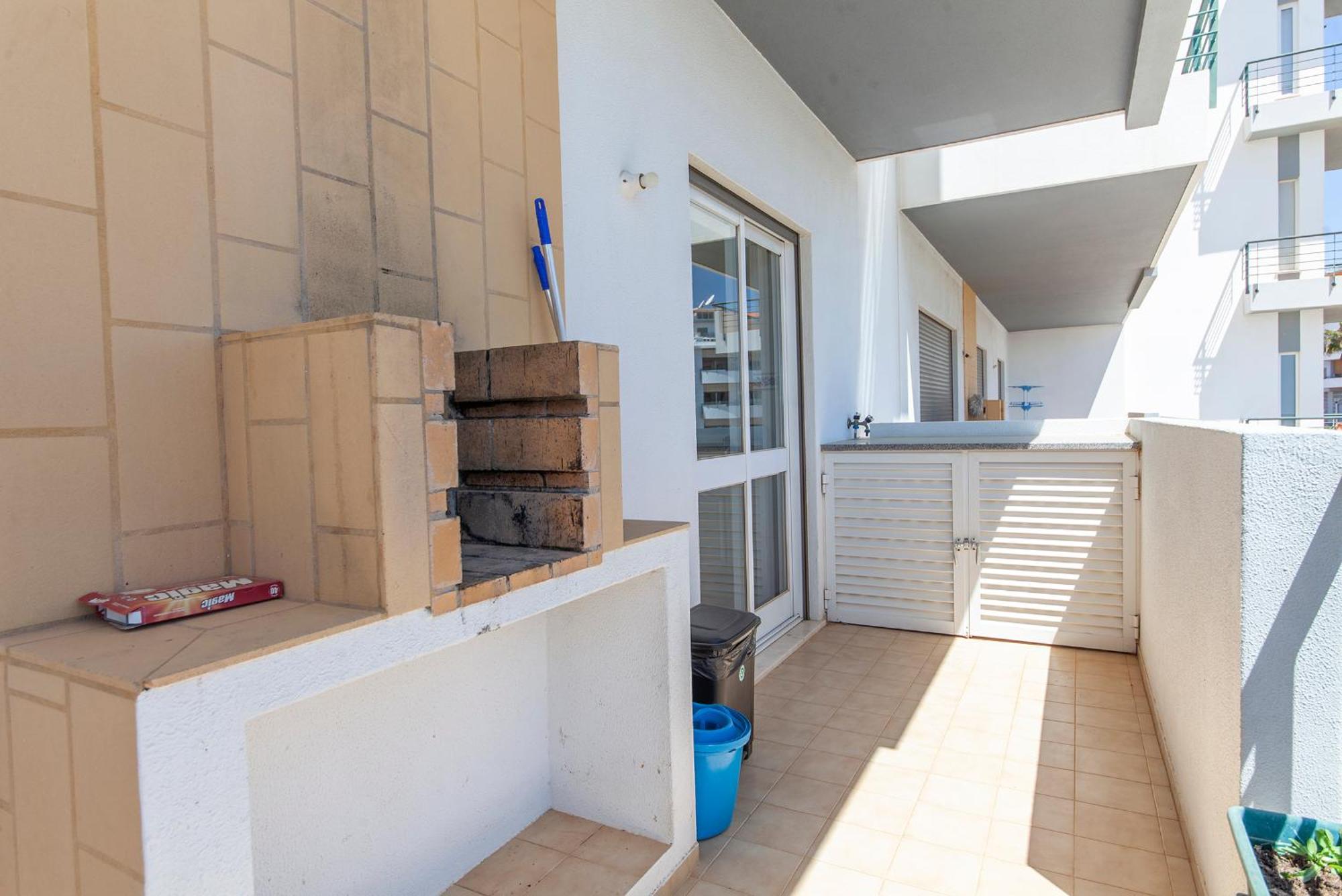 P - Meia-Praia Seaview Guesthouse Lagos Exterior photo