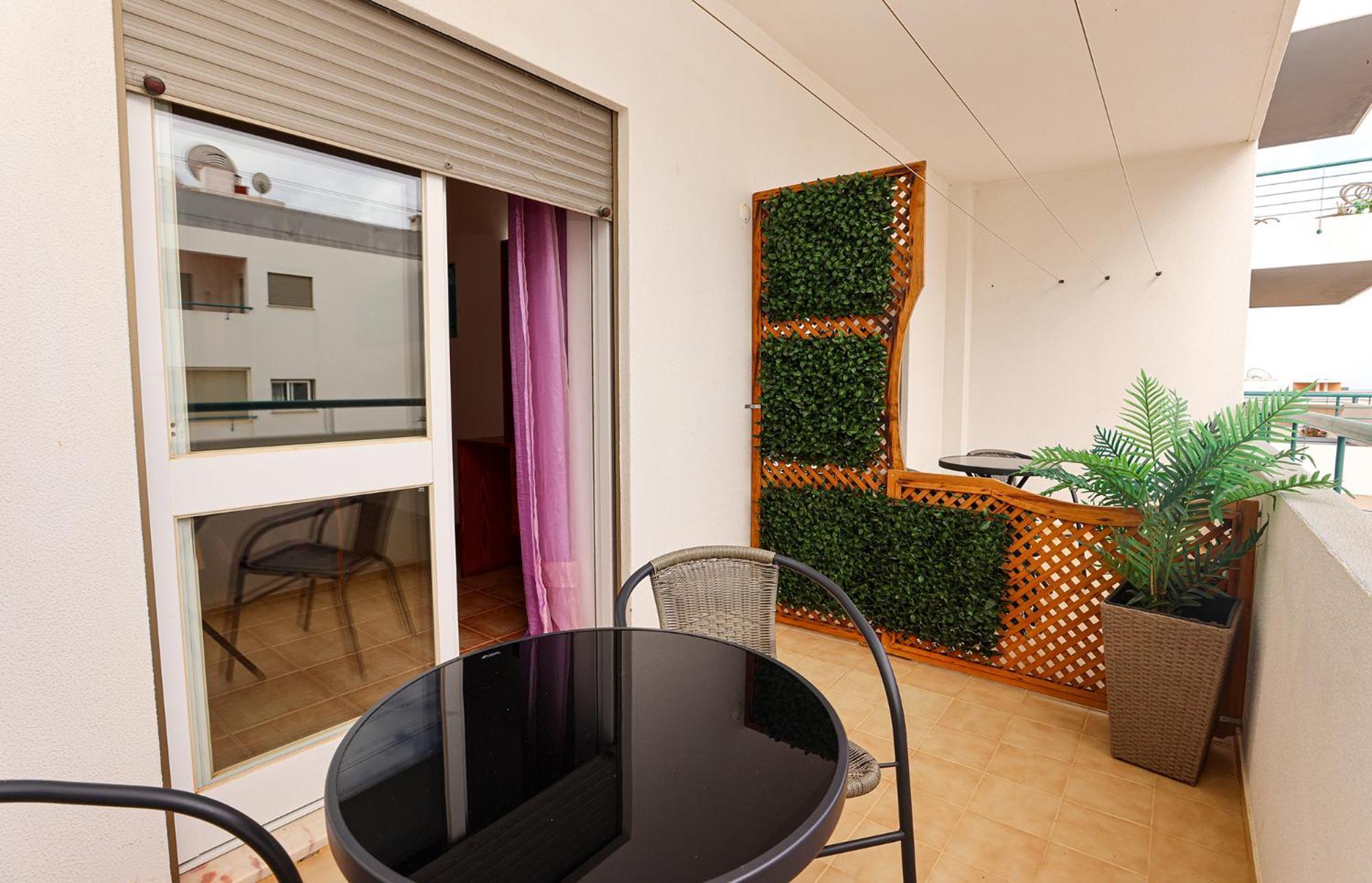 P - Meia-Praia Seaview Guesthouse Lagos Exterior photo